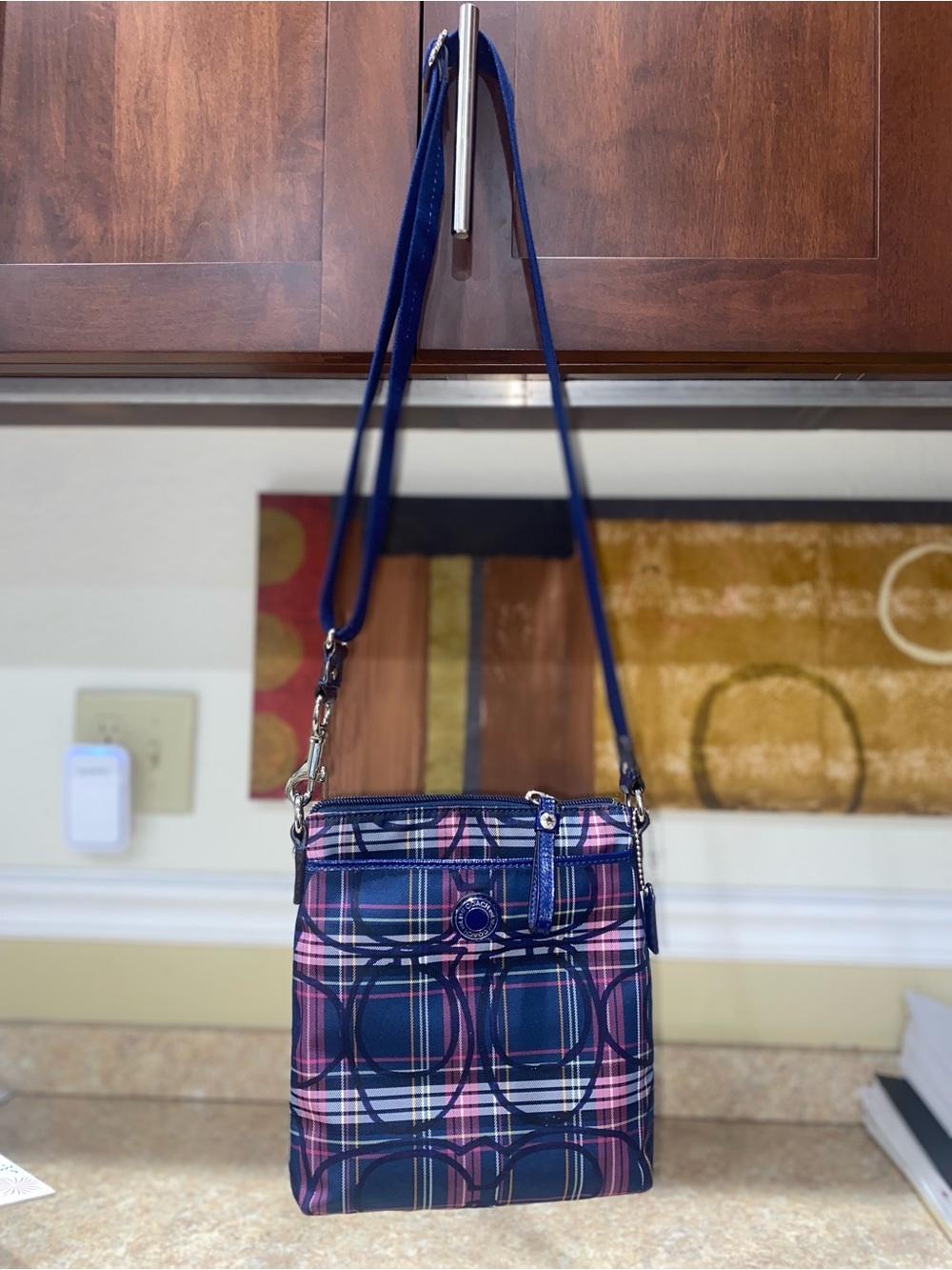 Coach Signature Tartan Swingpack #48153 EUC with COA
